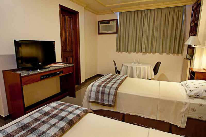Krystal Hotel Manaus Esterno foto