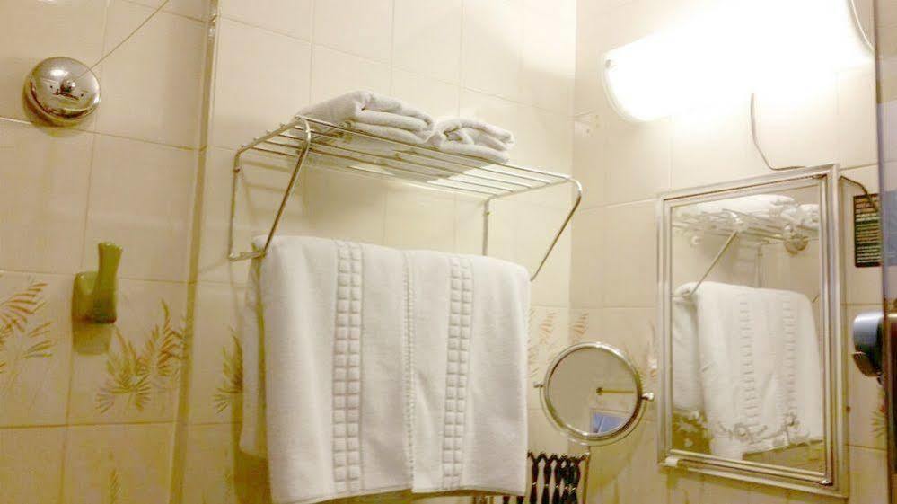 Krystal Hotel Manaus Esterno foto